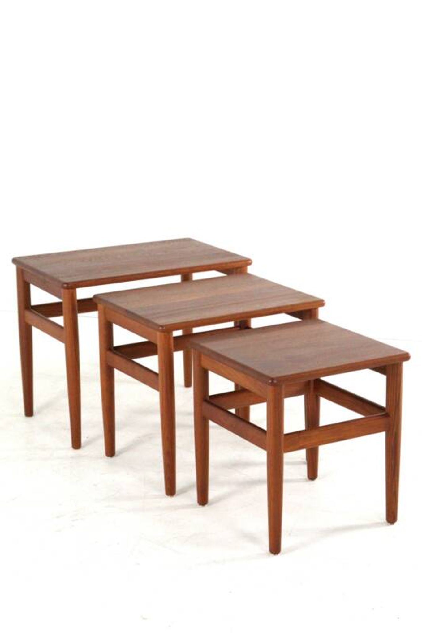 Set of 3 Danish Nesting Tables soldi teak - mid century modern design