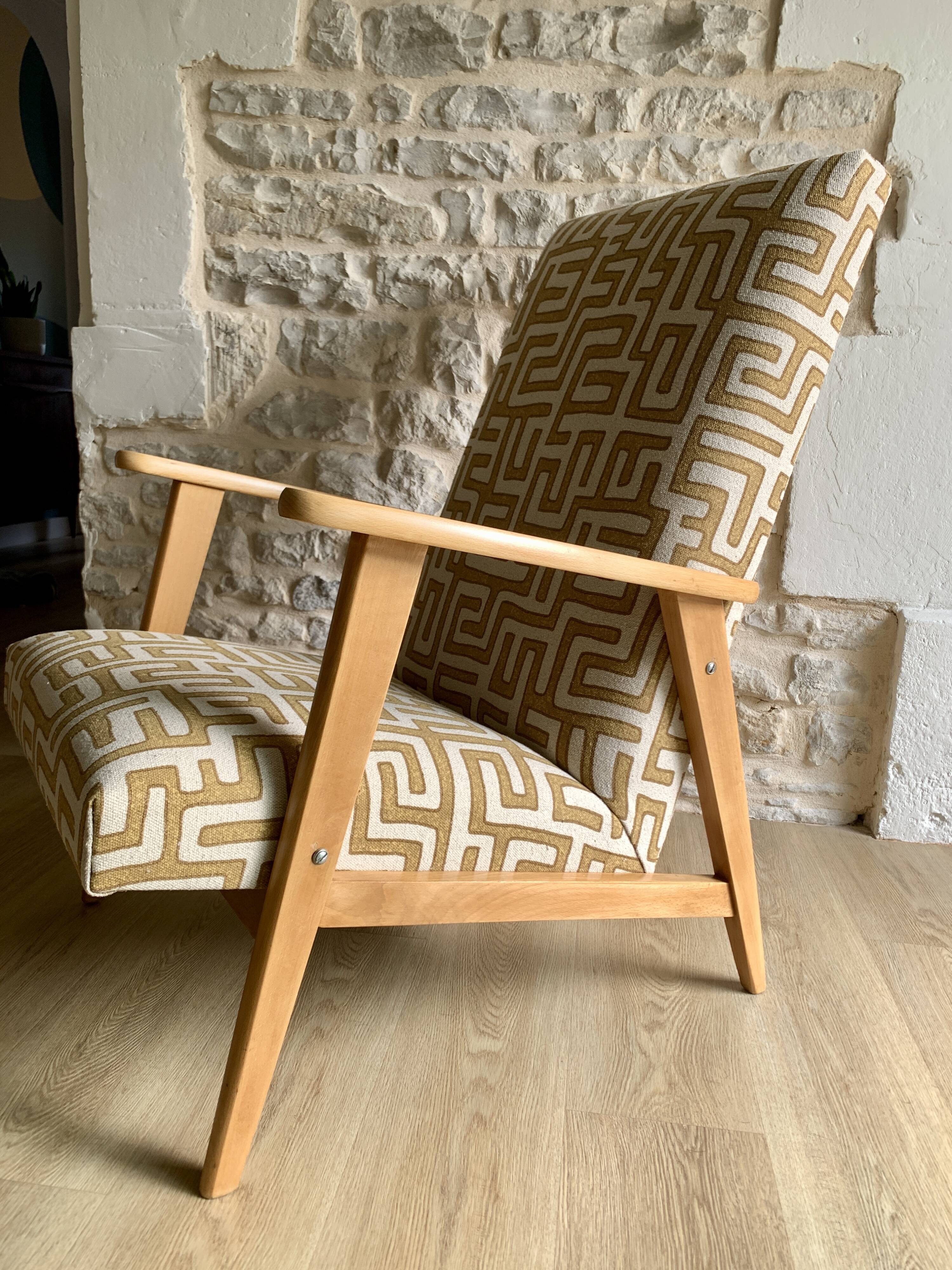 Fauteuil vintage Manucère retapissé, 1970