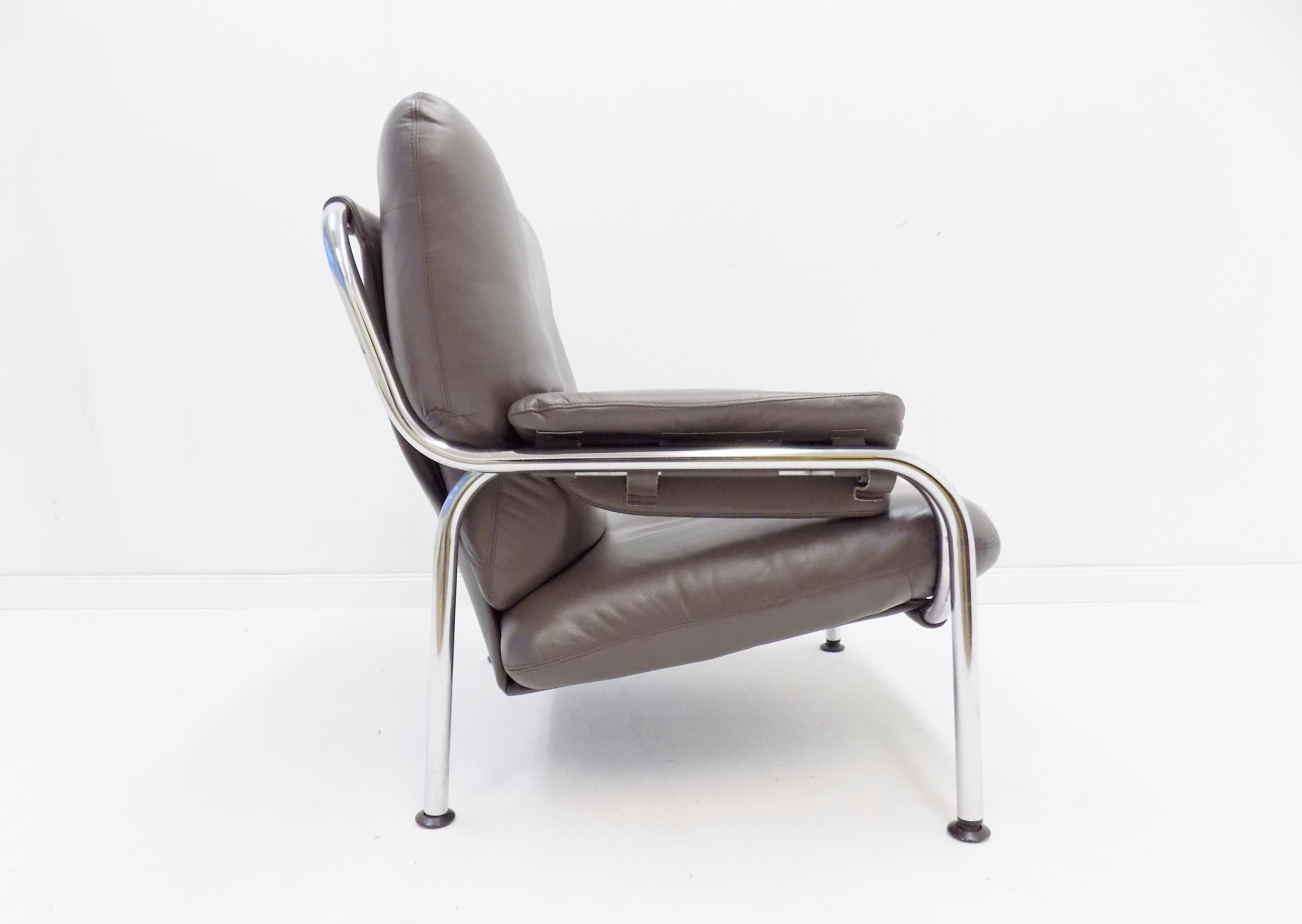 Fauteuil en cuir Kangourou De Sede par Hans Eichenberger