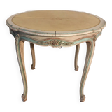 Provençal style table with its extensions