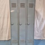 Locker room 3 lockers