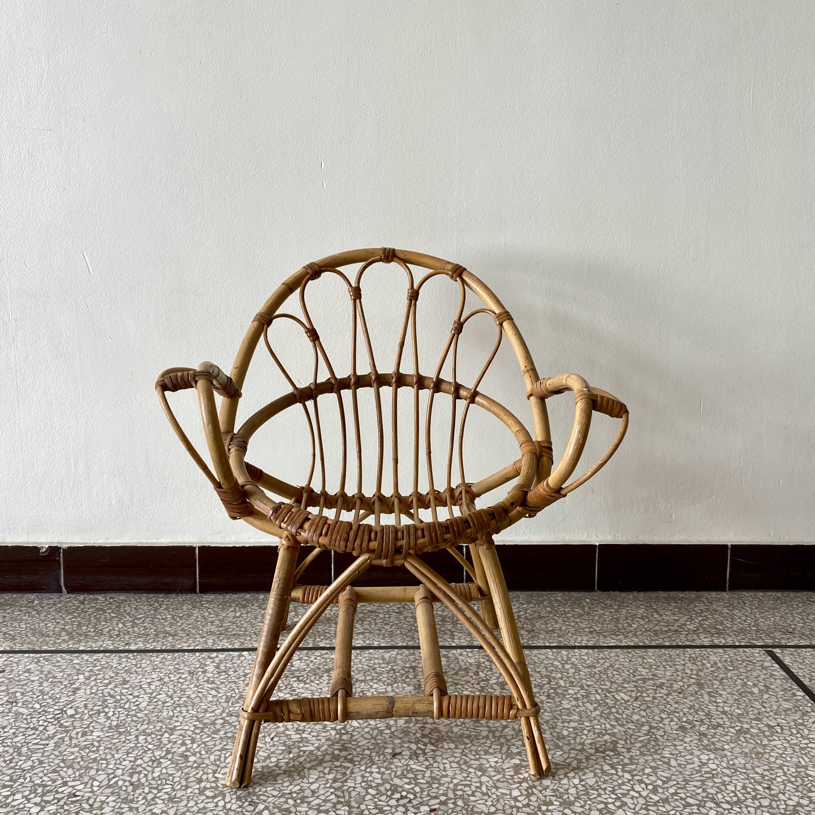 Fauteuil en rotin enfant