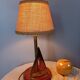 Lampe à poser marine socle bois, voilier laiton, abat jour jute