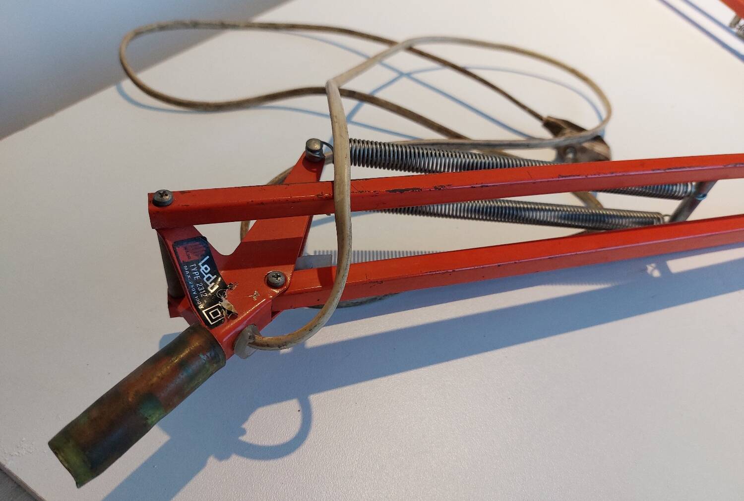 Lampe atelier Ledu  industrielle articulée