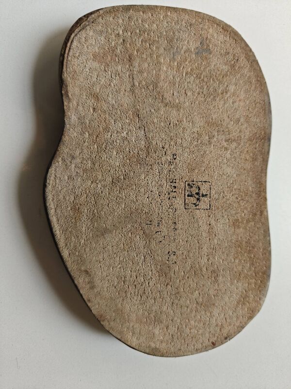 Cendrier vide-poches brutaliste David Marshall