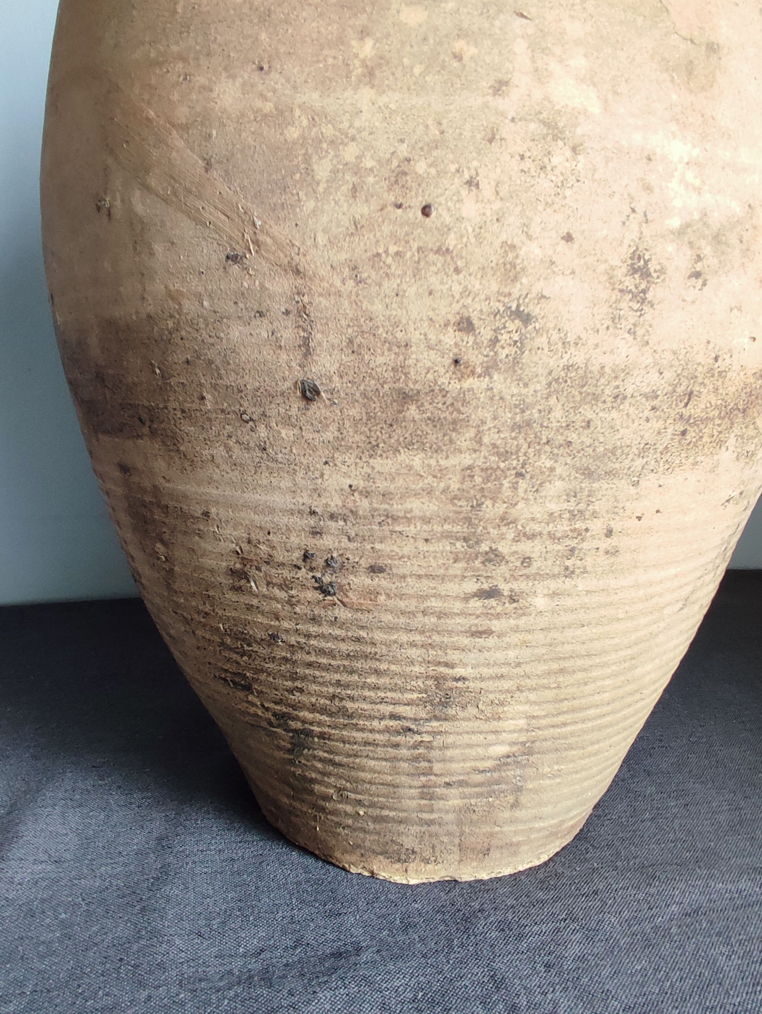 Pottery of 50cm sandstone