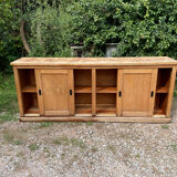 Sliding doors