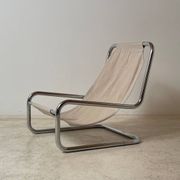 Paire de chauffeuses cantilever 1970