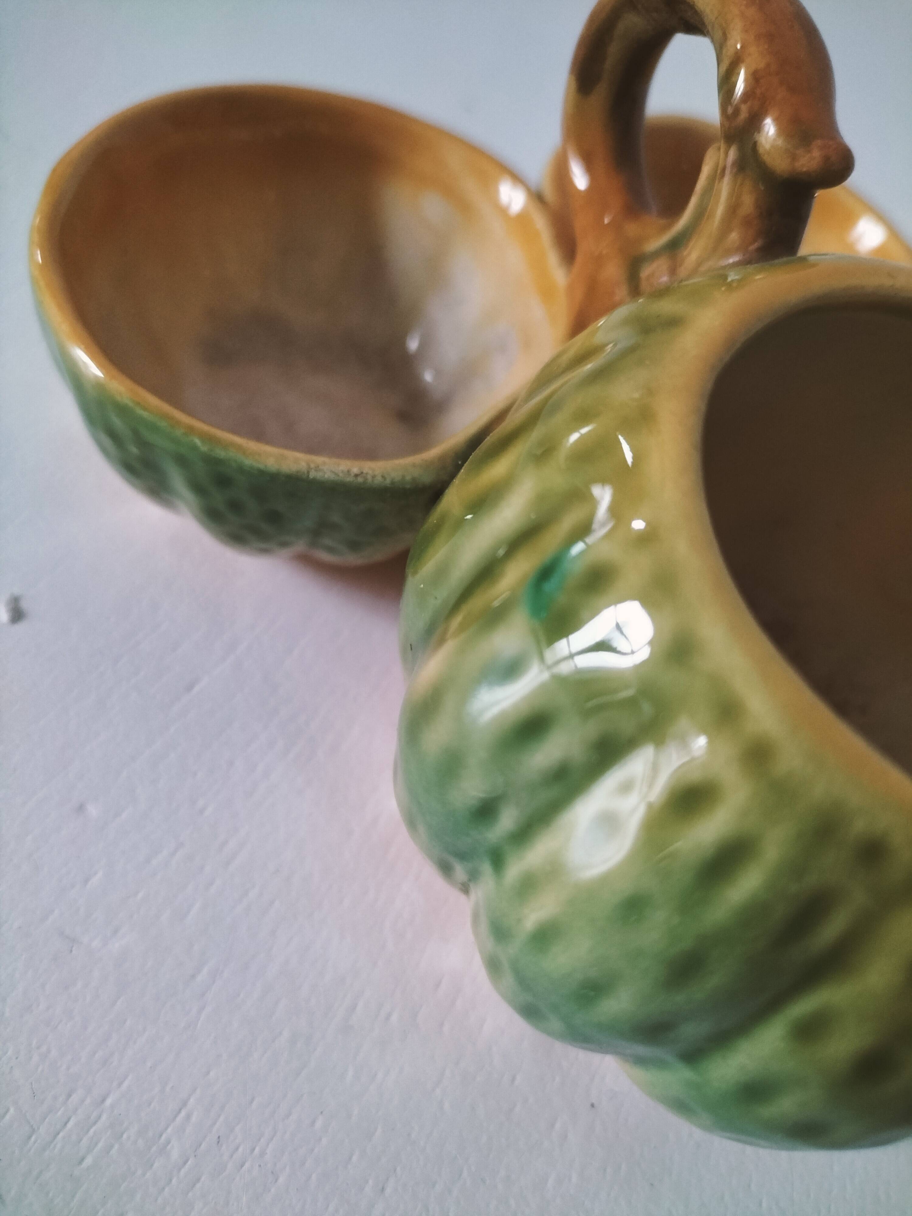 Vintage slipware spice rack