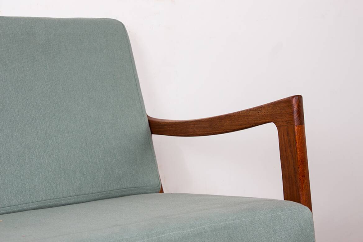 Danish 3-seater sofa in teak and new fabric, Senator model Ole Wanscher, France & Son.