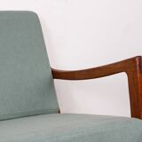 Danish 3-seater sofa in teak and new fabric, Senator model Ole Wanscher, France & Son.