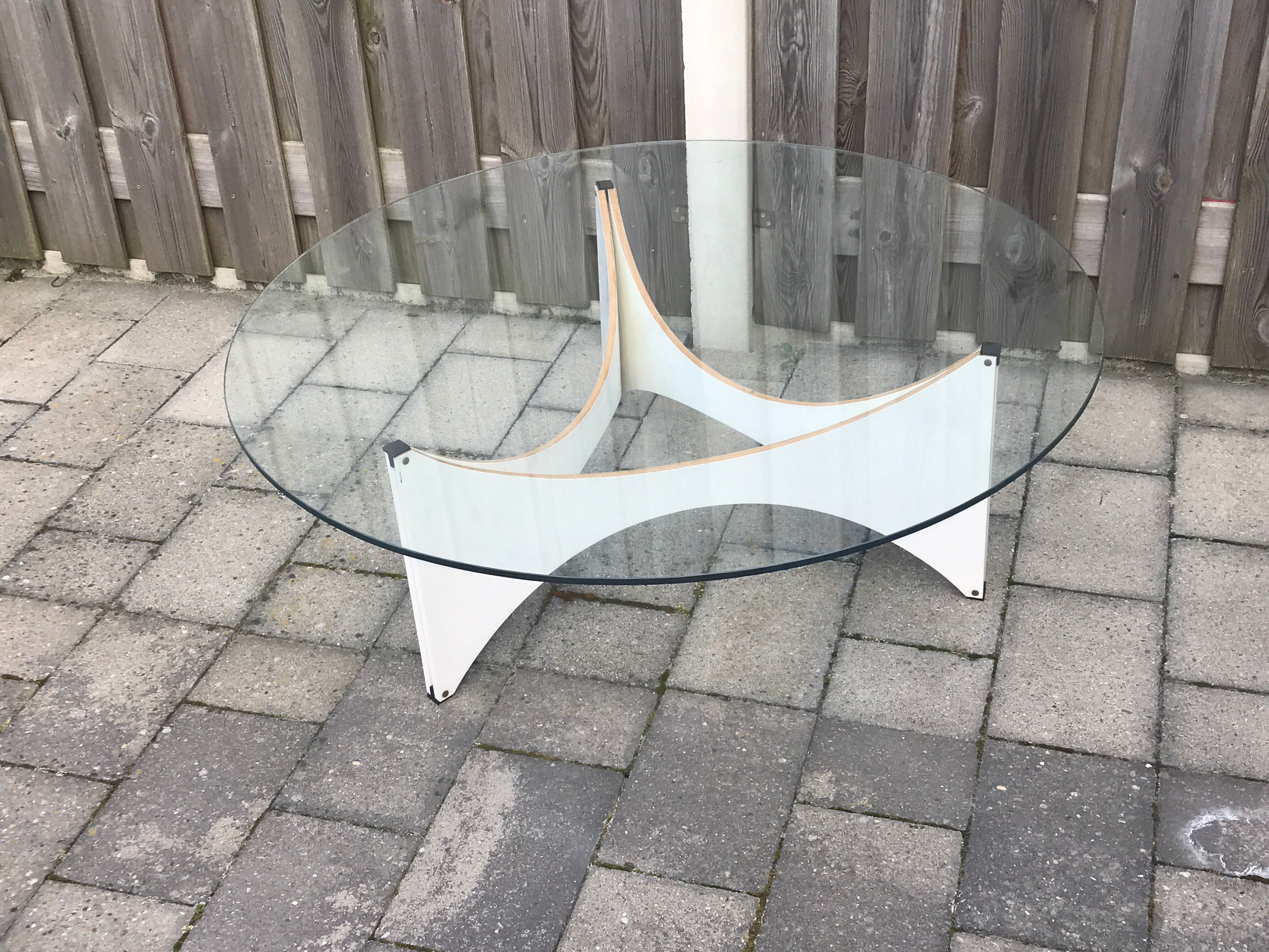 TZ75 round glass coffee table by Werner Blaser for 't Spectrum 1960s
