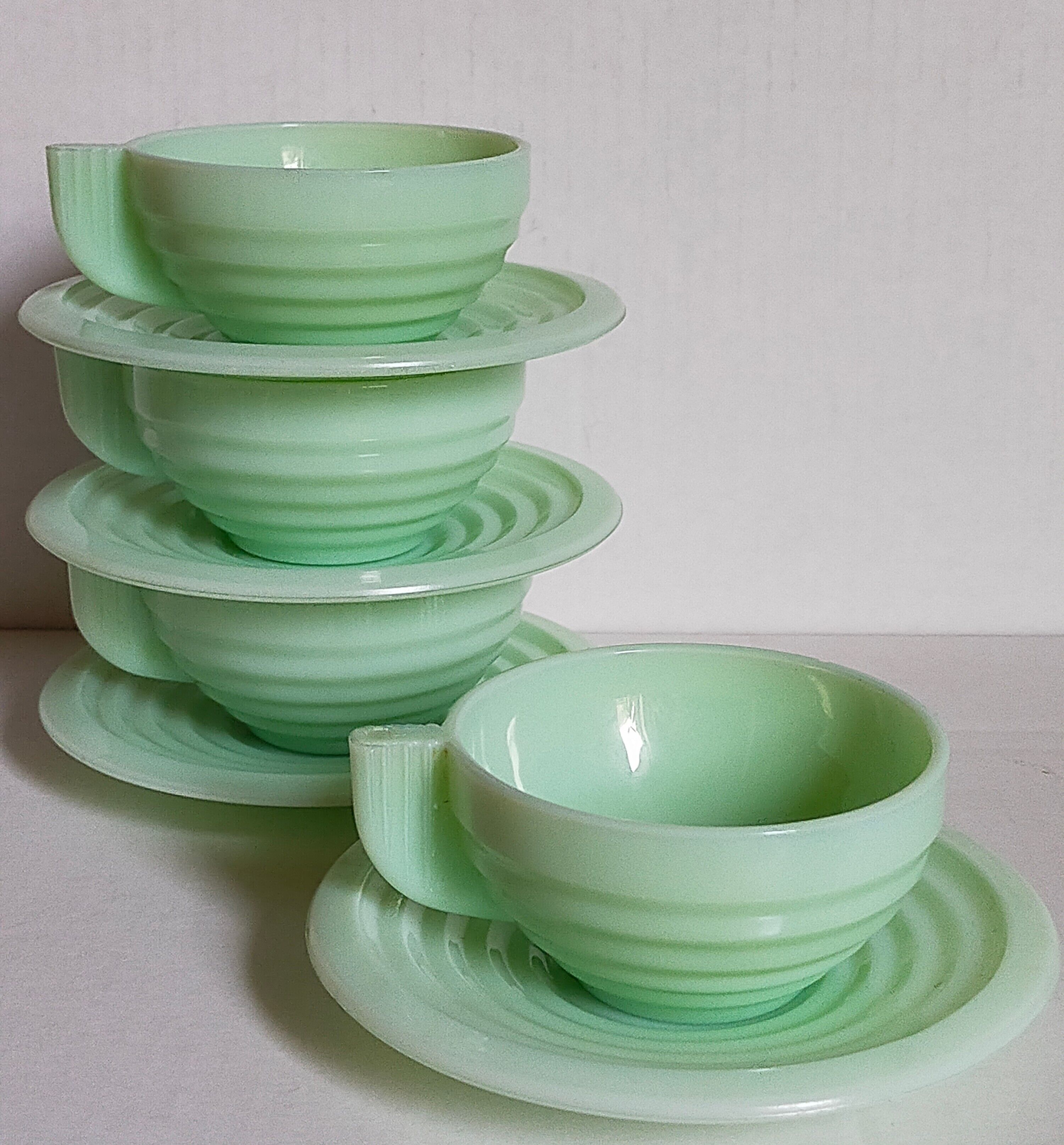 Four Art-Deco opaline cups