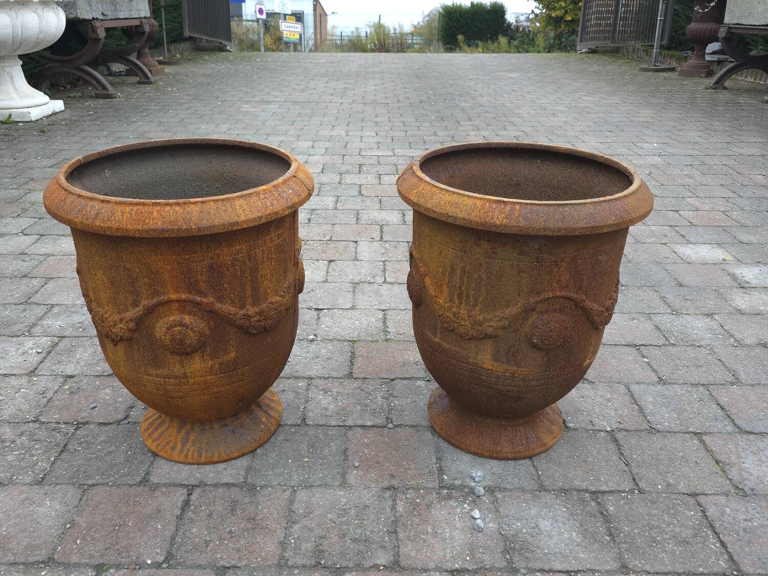 Vase anduse en fonte