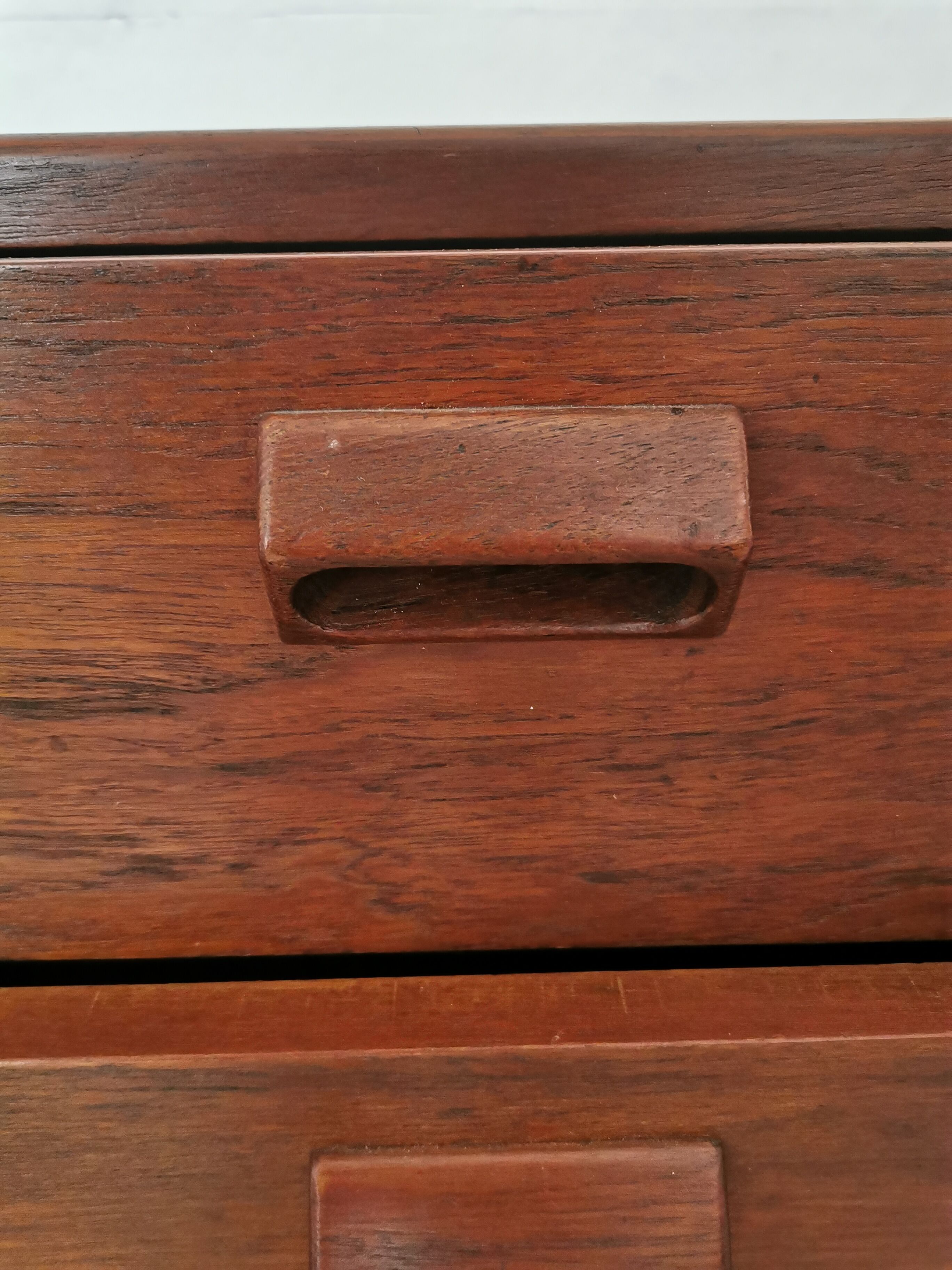 Commode danoise en teck 1960