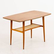 Scandinavian teak coffee table with a double top, 1950s/60s.