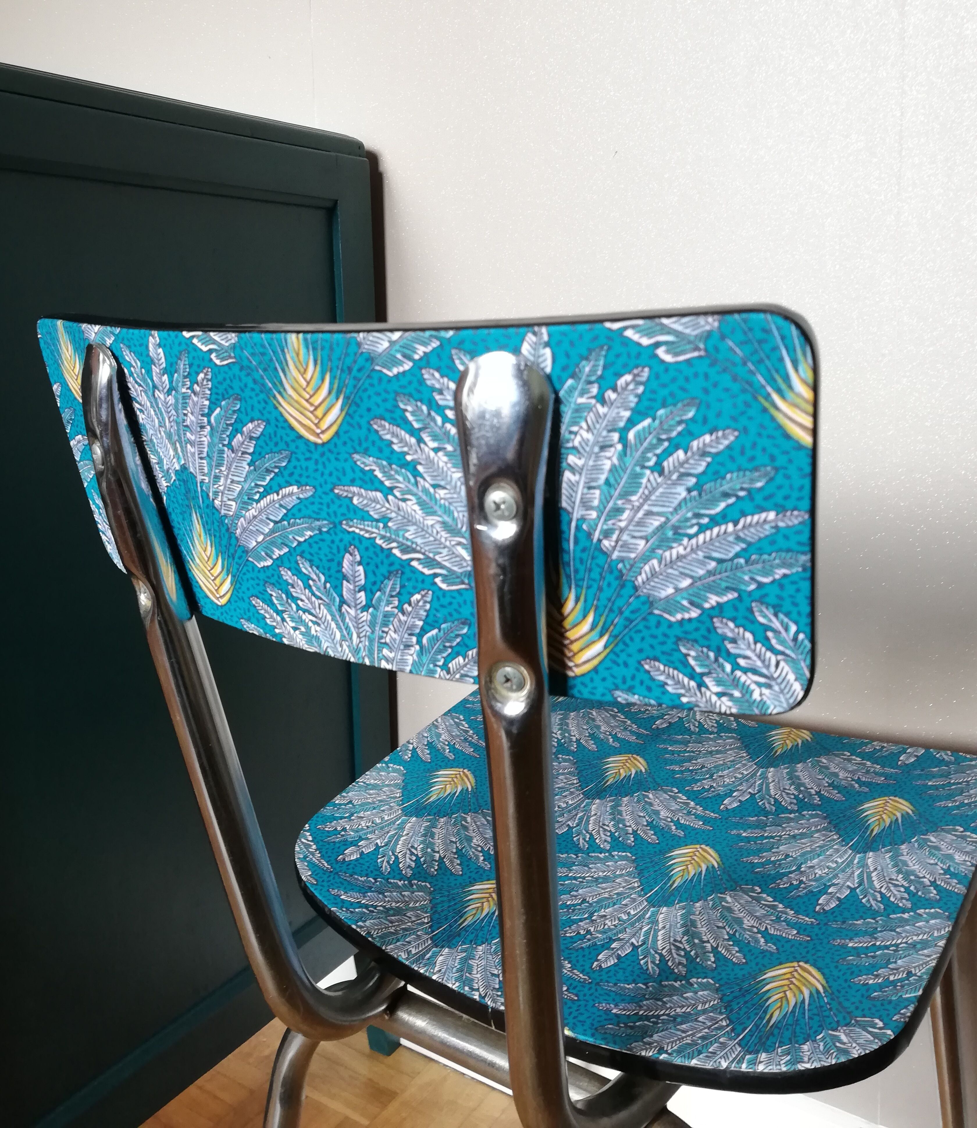 Re-revisited formica chair