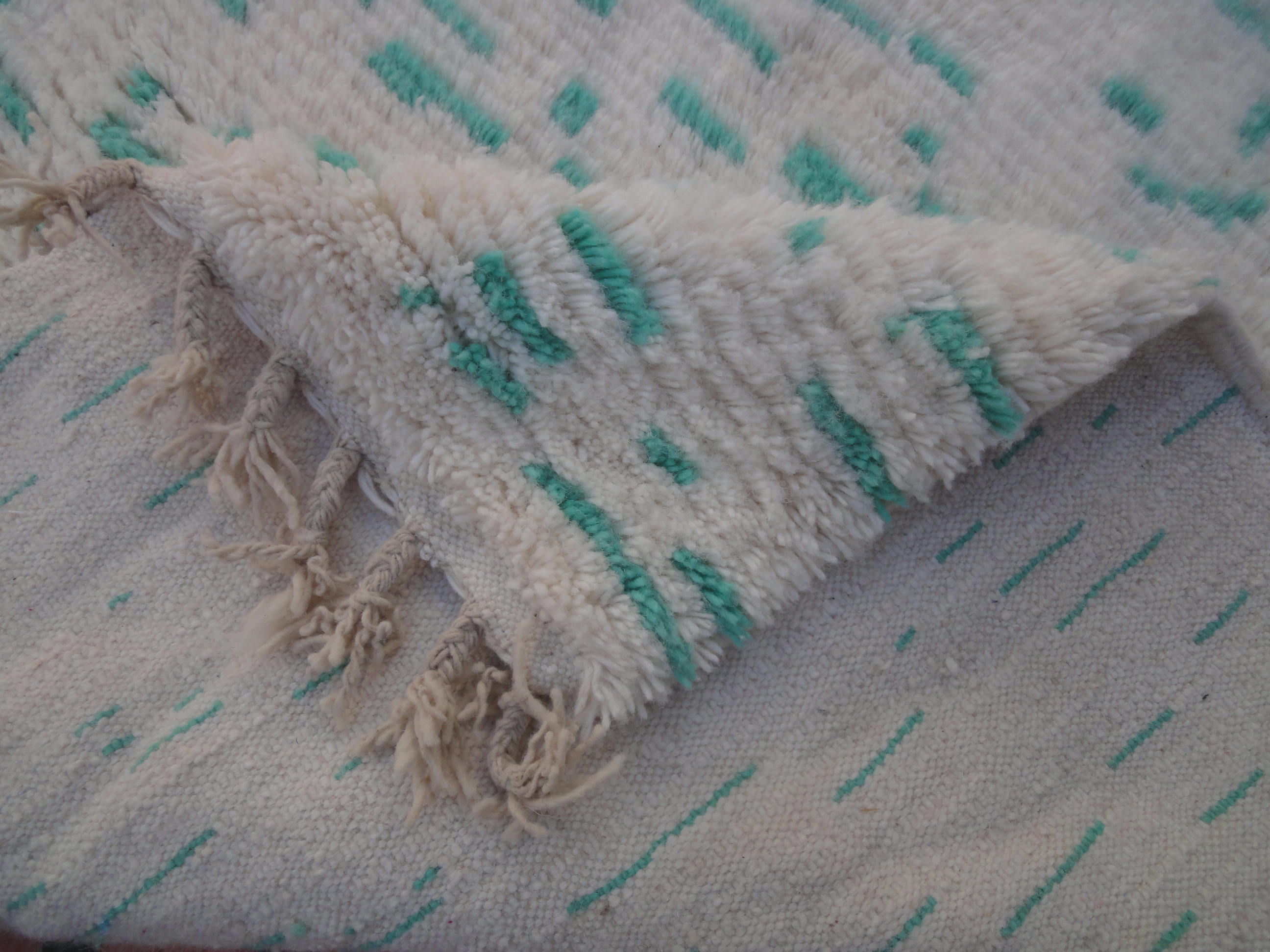 Moroccan beni ourain vintage carpet 260 x 152 cm