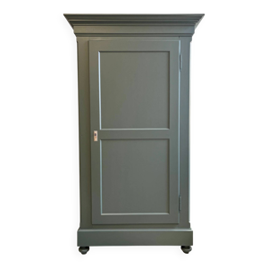 Bonnetière/armoire ancienne - une