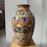 Vase en faïence de Quimper
