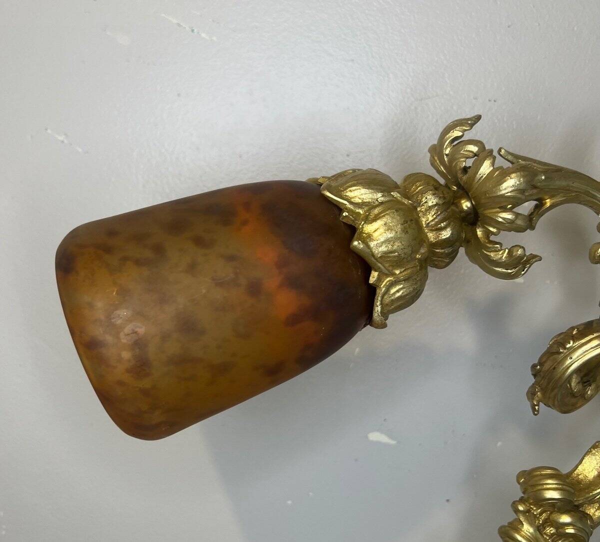 Daum Art Nouveau lamp