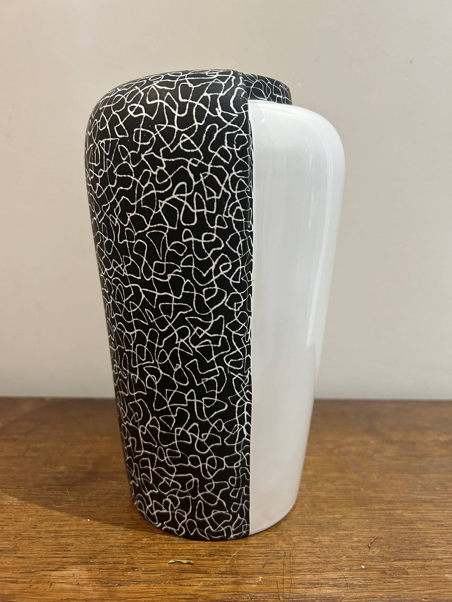 Vase Memphis