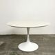 Table à manger pied tulipe 1970
