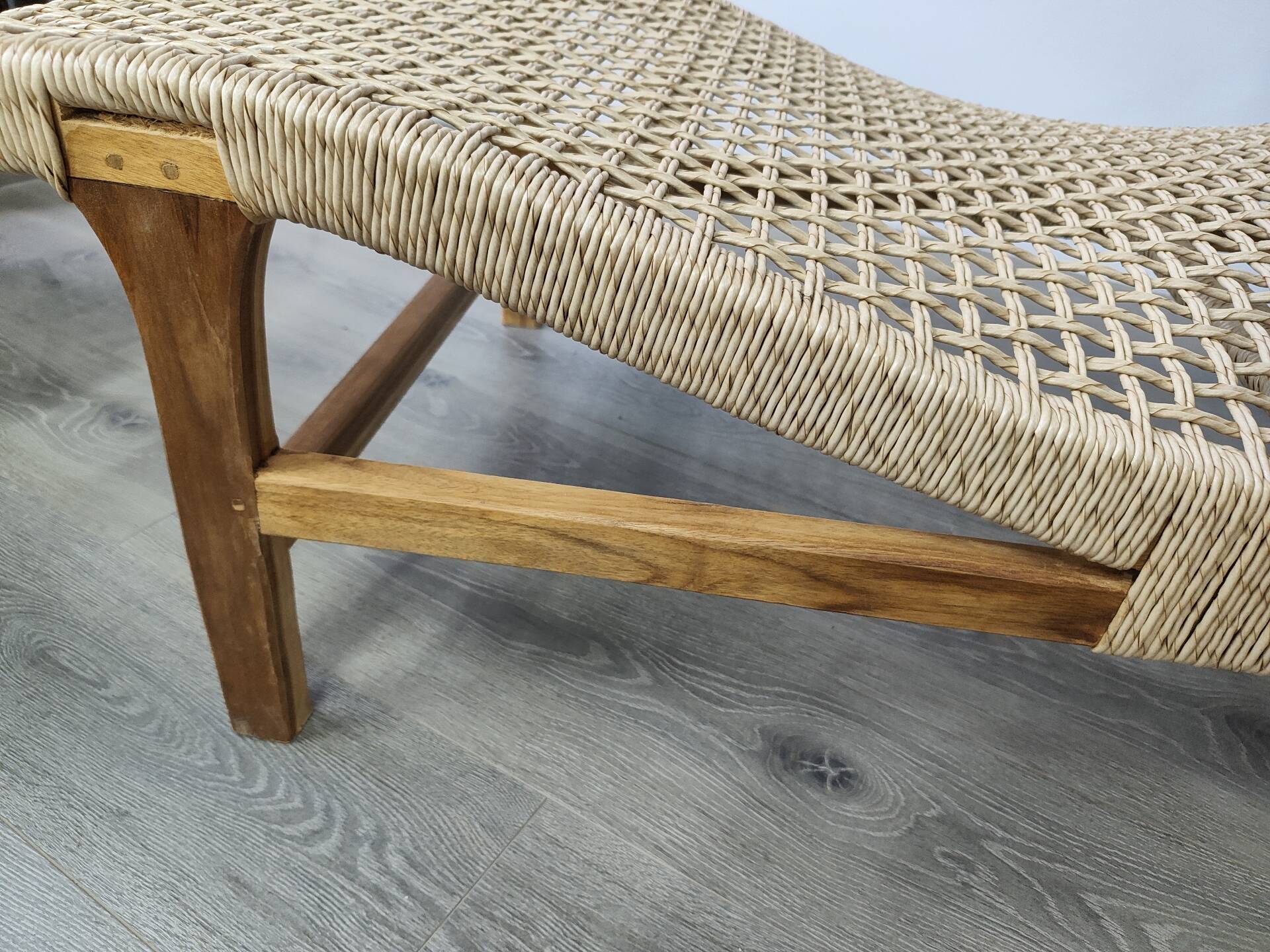 Woven teak sun lounger/ deck chair