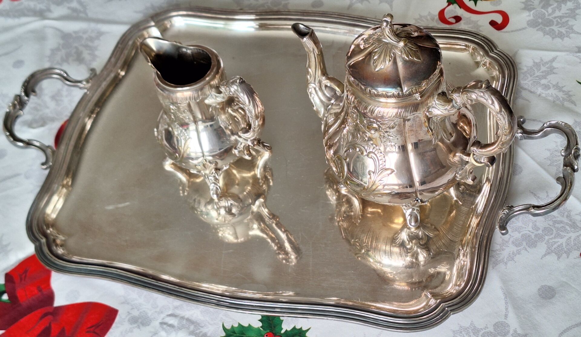 Tea/coffee service
