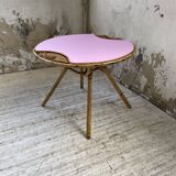 Table basse vintage en rotin rose