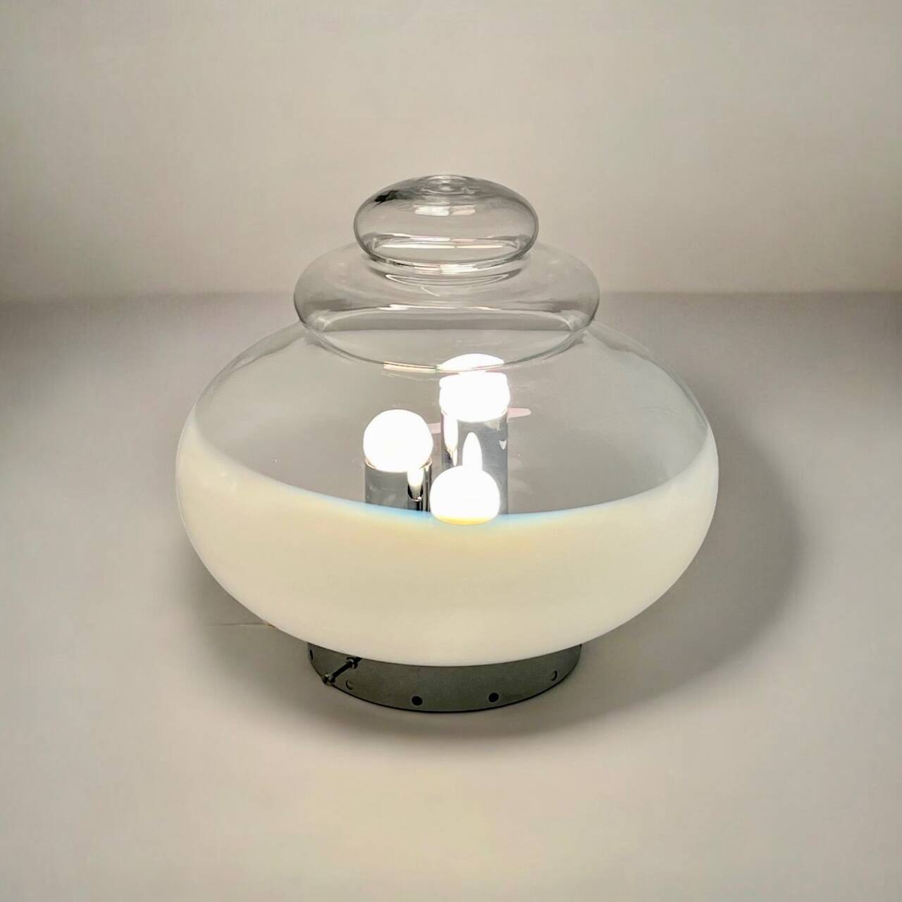 Large space age ufo table lamp in chrome metal, 1960s