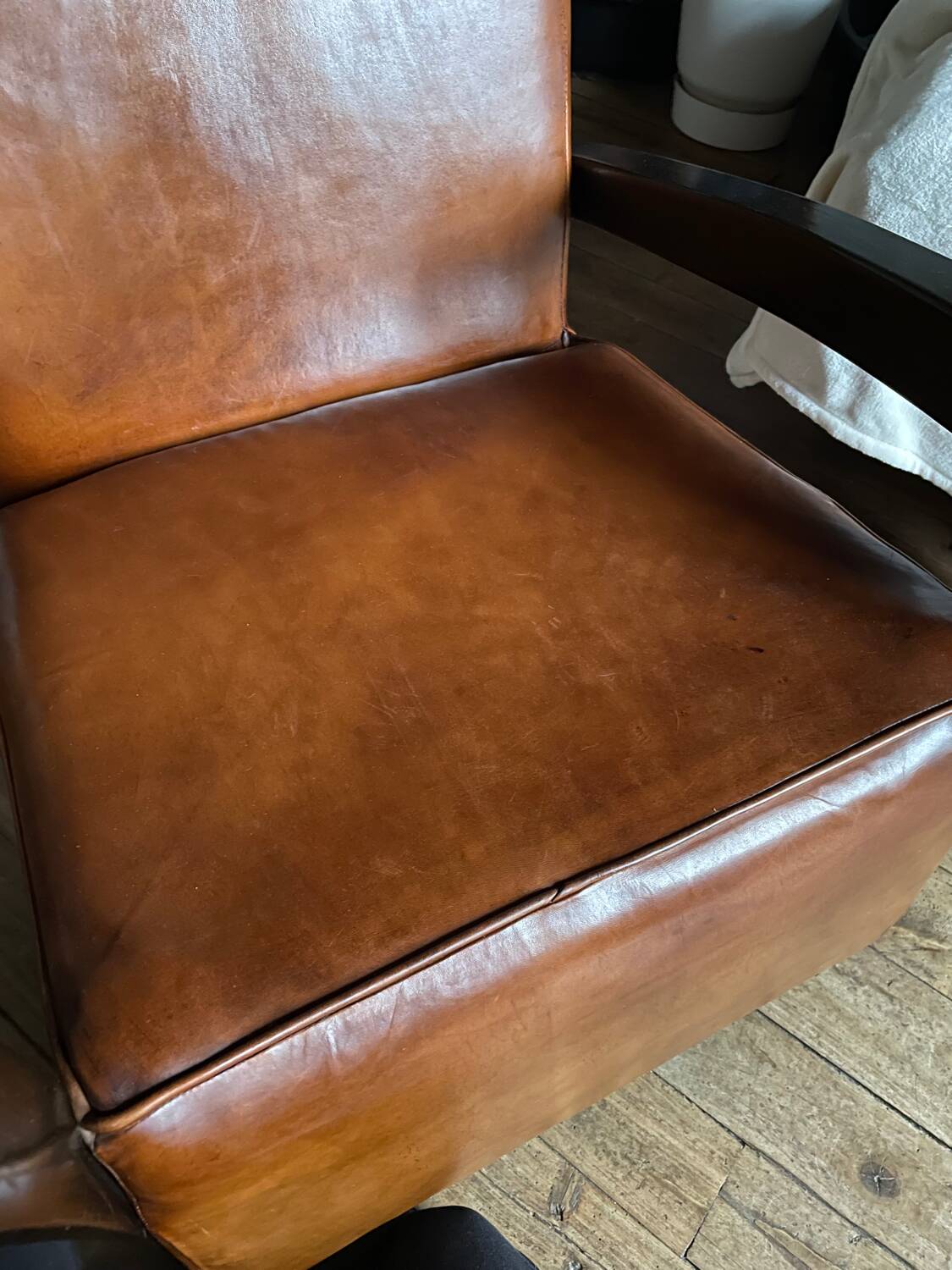 Leather and wood armchair from the 1930s - art deco - brown