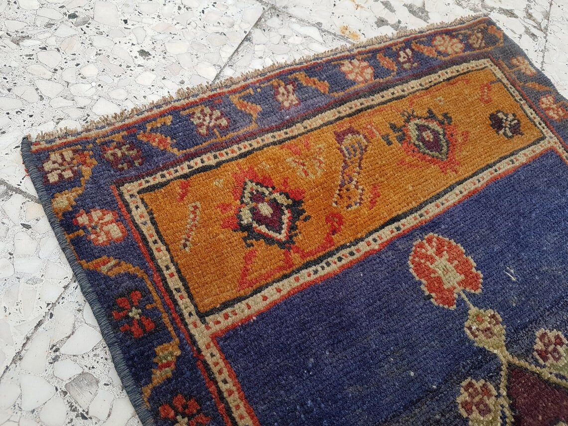 Persian carpet from 1965 - 50x116 cm