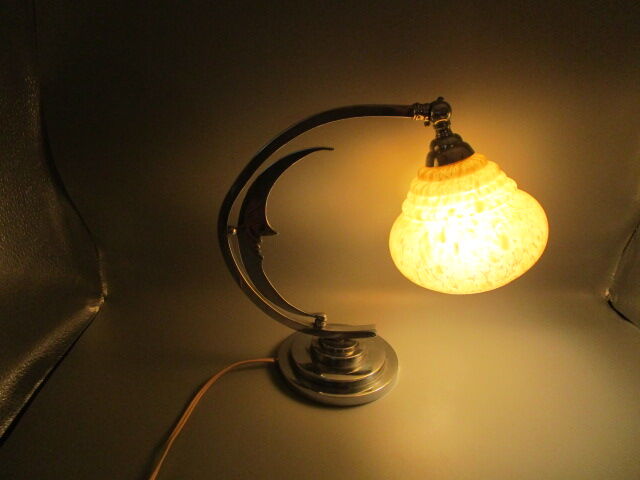 Lampe art-déco en métal chromé et verrerie de Clichy - décor de lune souriante
