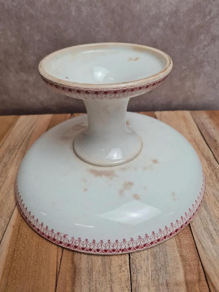 High earthenware compote from Sarreguemines, Ogives model.