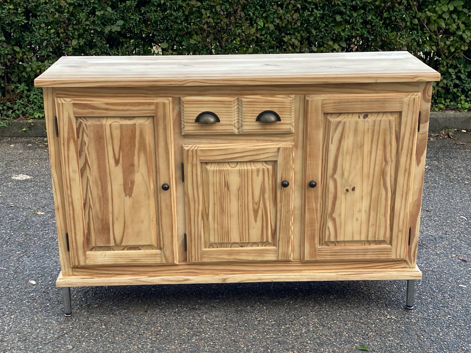 Renovated 3-door sideboard in raw solid wood 147cm