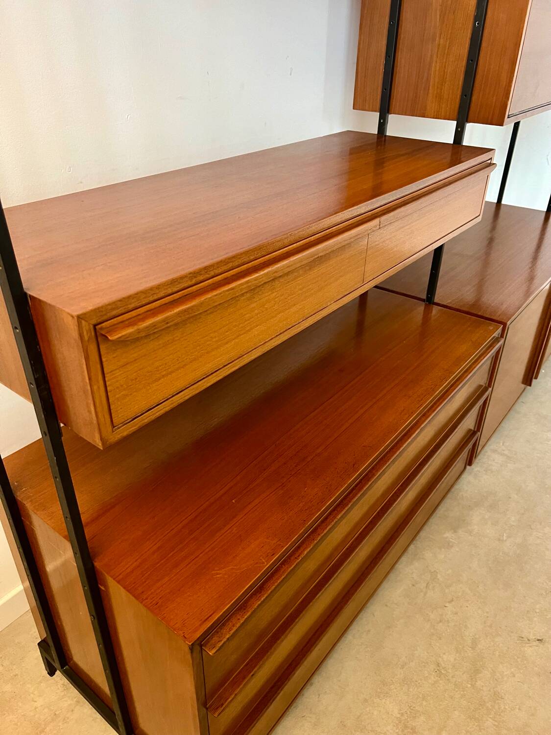 Ancienne étagère modulable  en teck et métal design scandinave des années 60 vintage