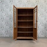 Old display case (renovated)