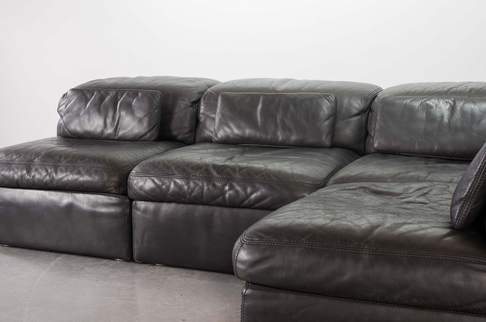 Durlet 'Jeep' Modular Sofa in Anthracite Grey Leather, Belgium 1970s