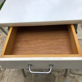 Formica kitchen table