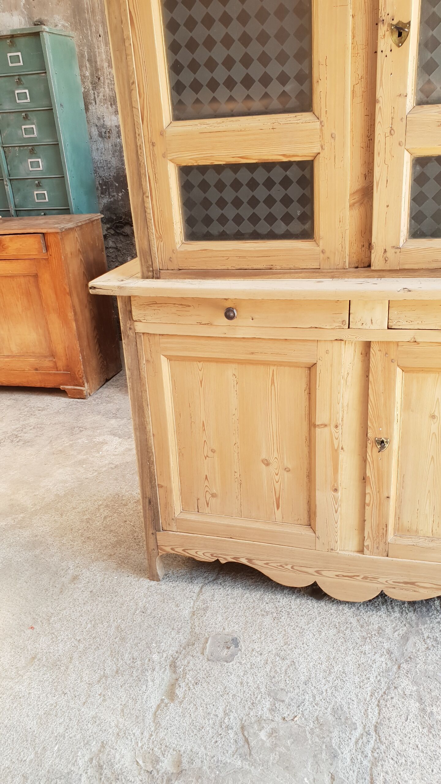 Vaisselier Ancien 2 corps