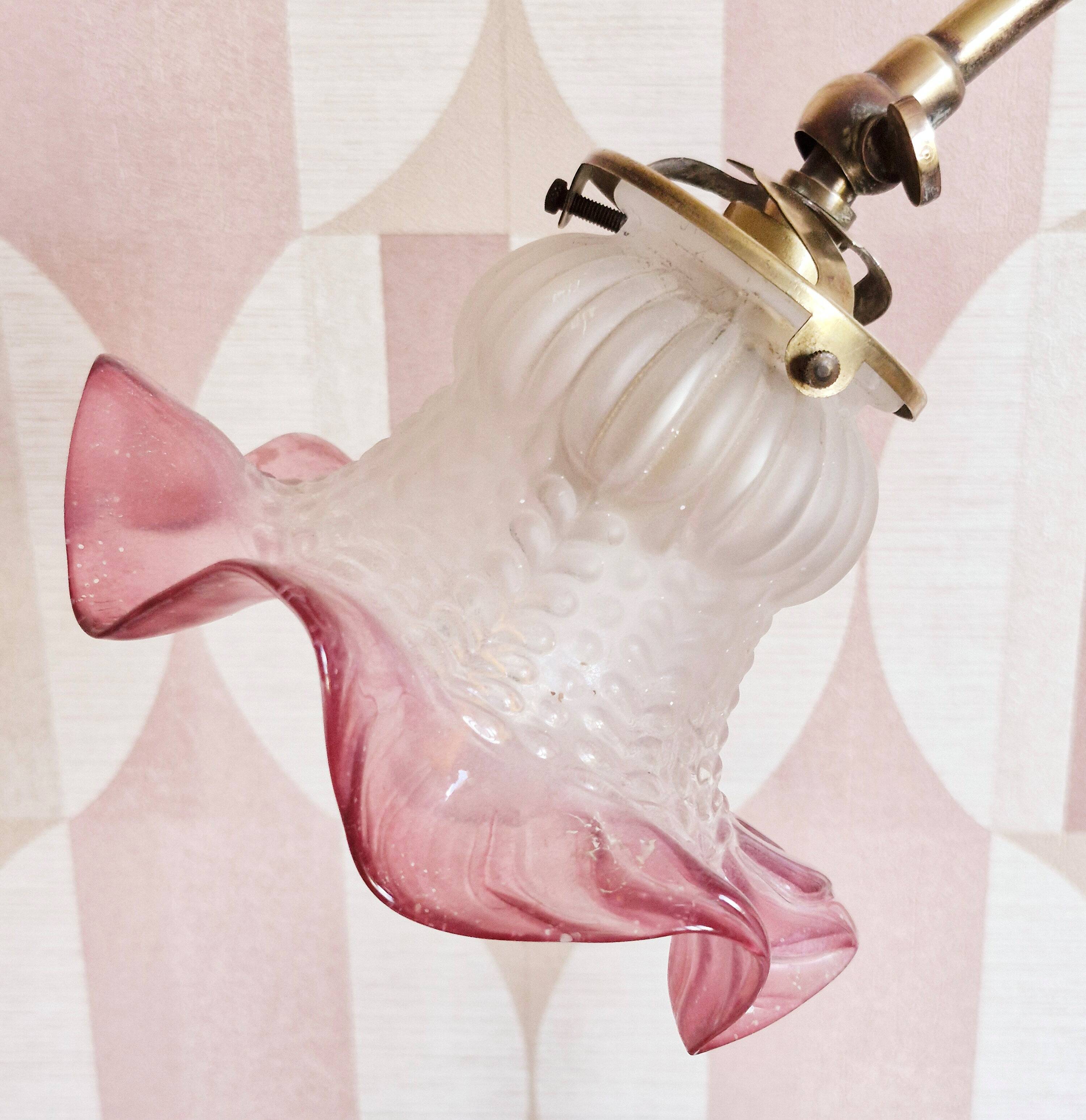 Pink tulip brass lamp