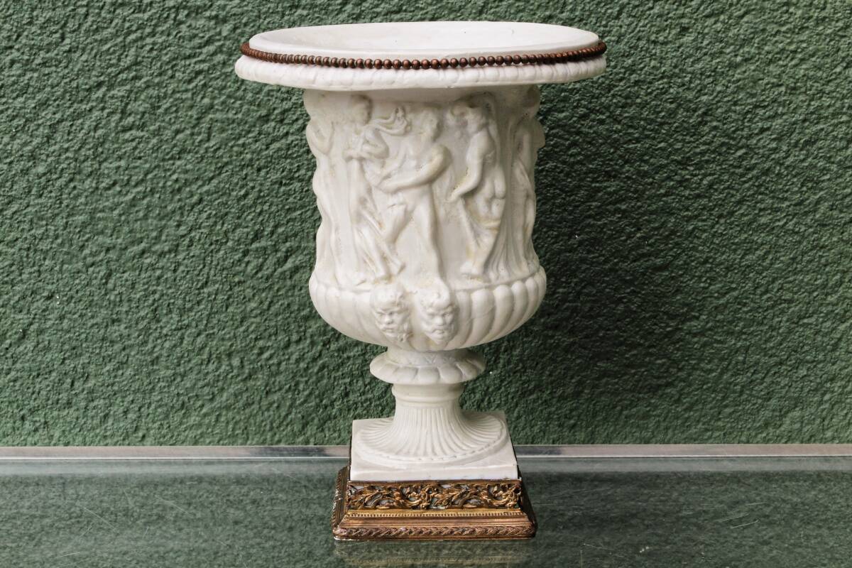 Pair of Medicis Borghese vases in porcelain biscuit and brass.