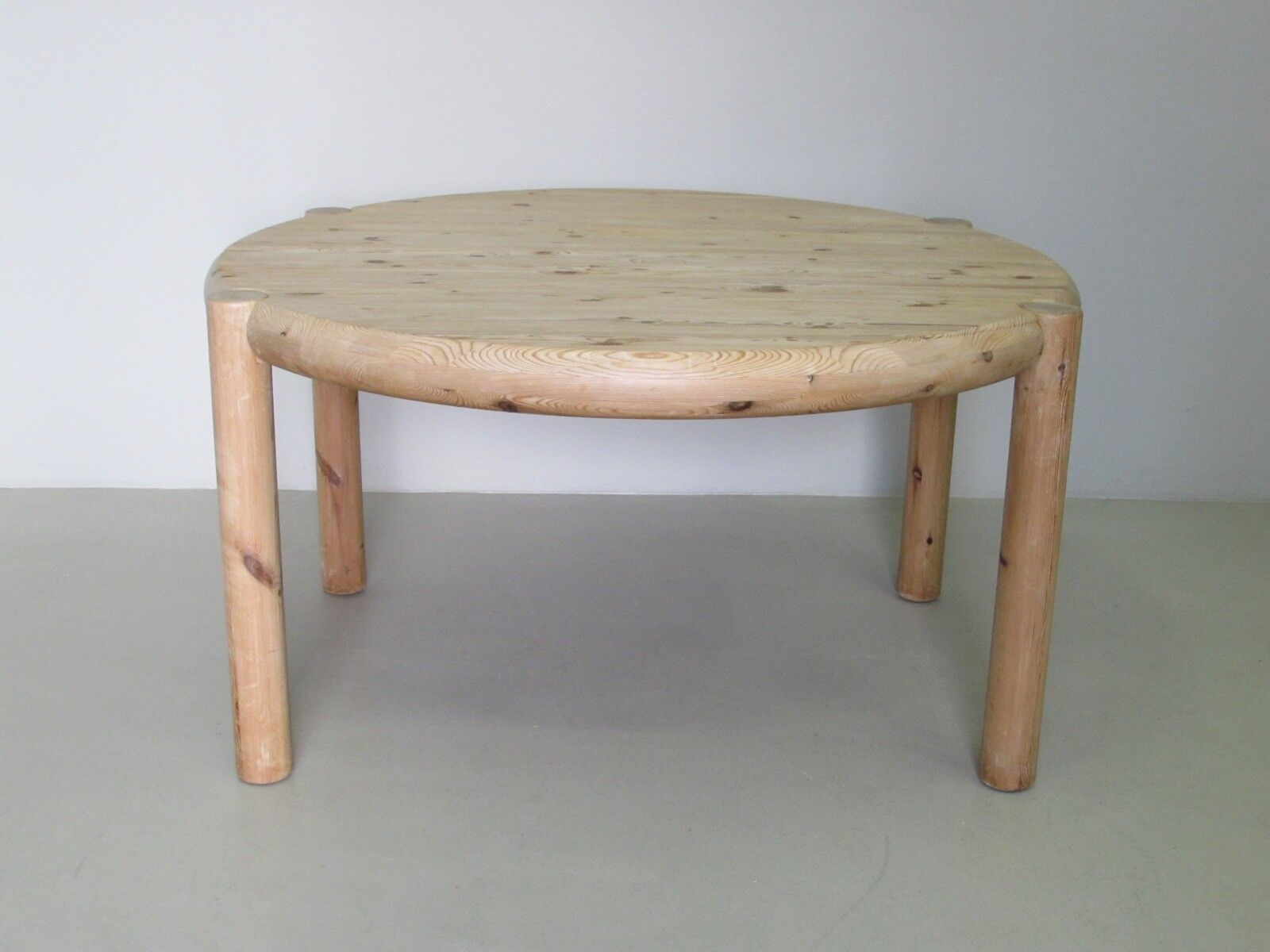 Table à manger en pin massif par Rainer Daumiller pour Hirtshals Savværk - 1971