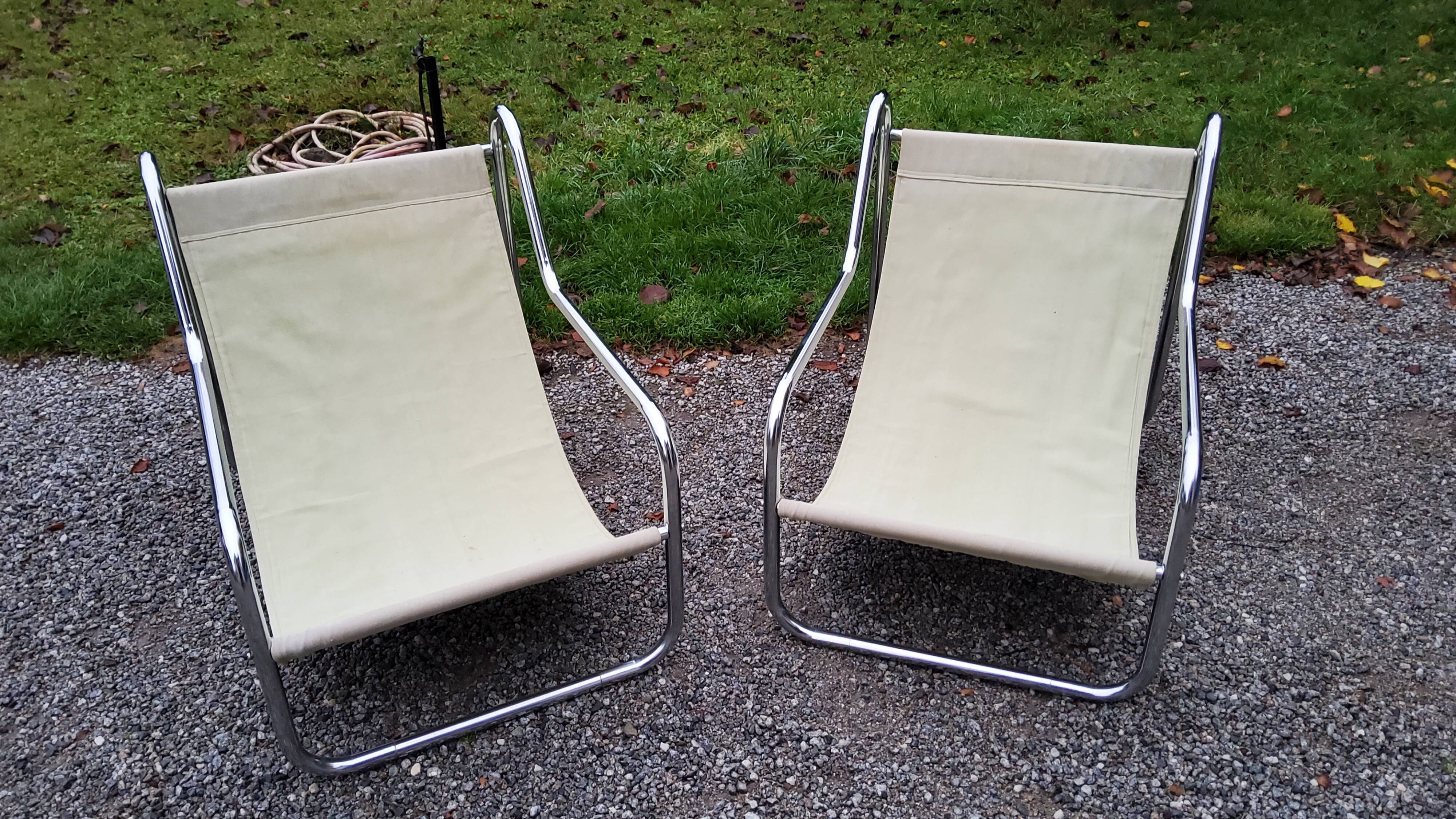 Pair of armchairs from the 70s chrome tubes and cotton canvas