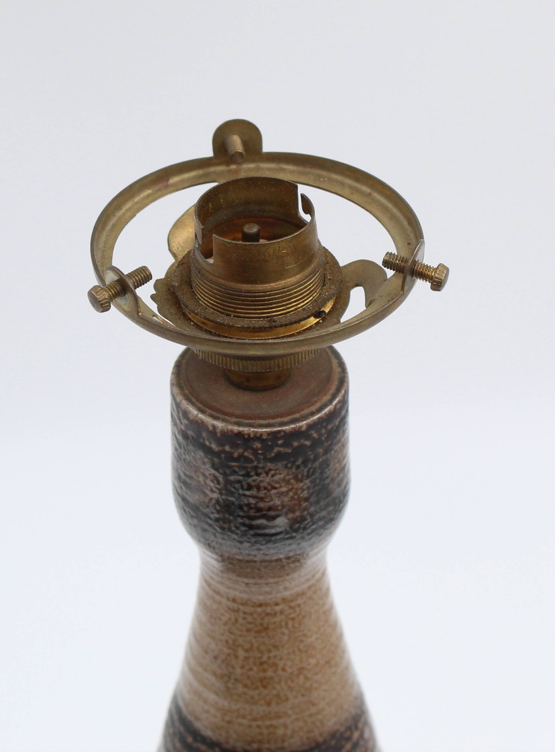 Ceramic lamp base signed jc courjault keraluc in quimper circa 1970