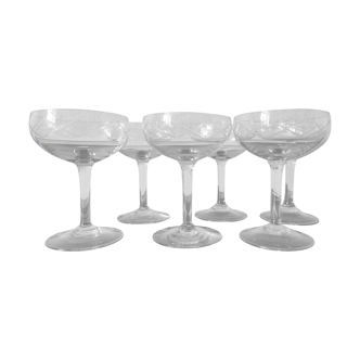 Lot of 6 champagne glasses
