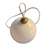 Opaline suspension