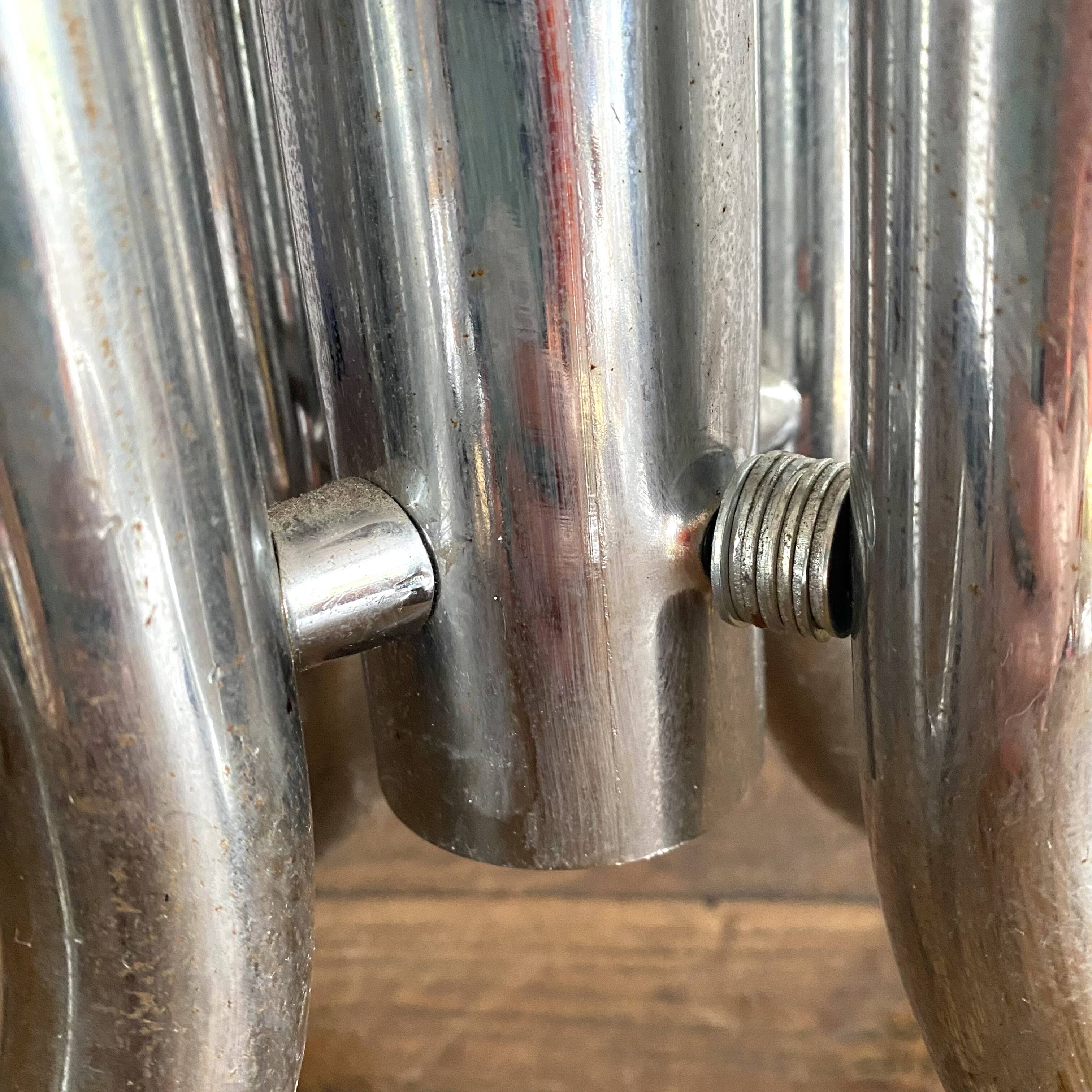 Vintage tubular chrome coat rack, 1970s