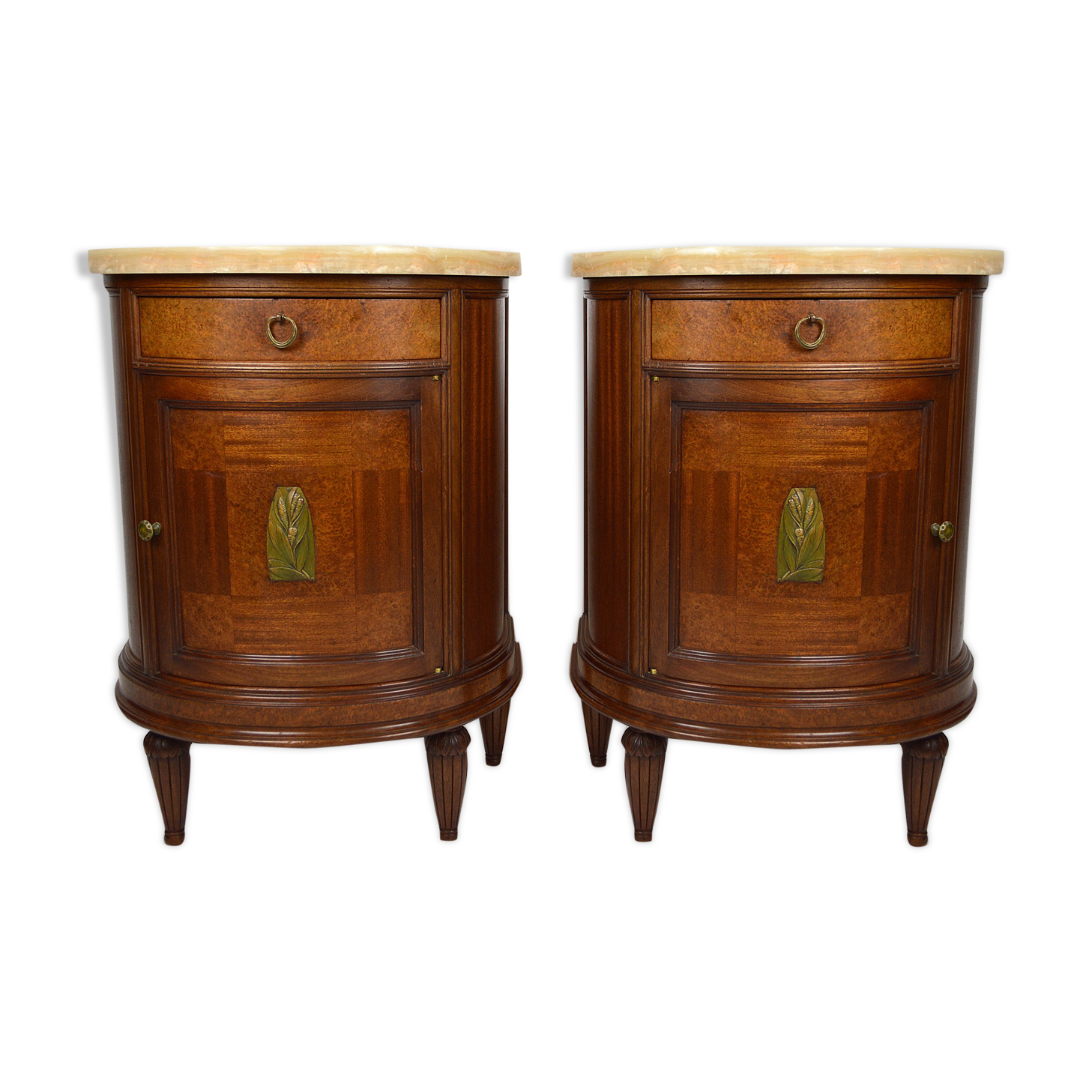 Paire de chevets Art Déco demi-lune en acajou vers 1925